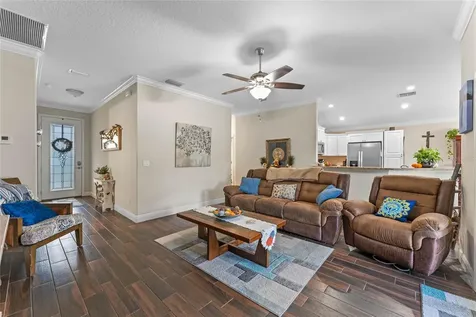 366 Lake Street Umatilla FL 32784