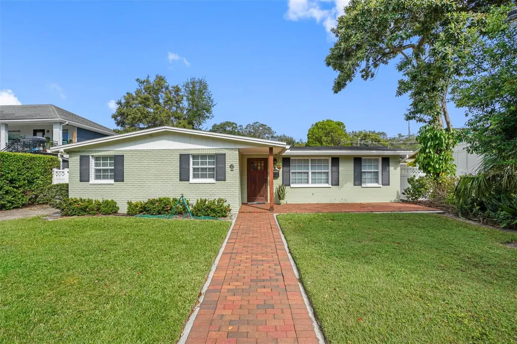 106 Mason Street Brandon FL 33511