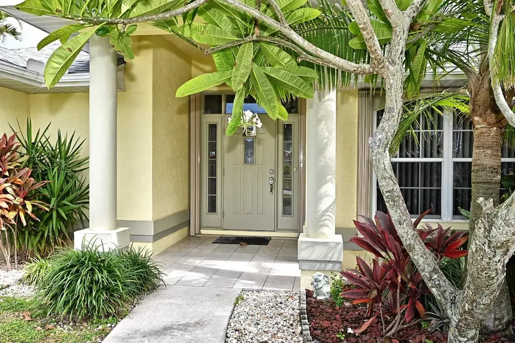 4119 SW 17th Place Cape Coral FL 33914