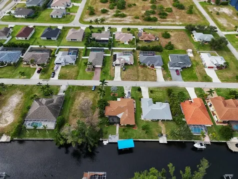 4119 SW 17th Place Cape Coral FL 33914