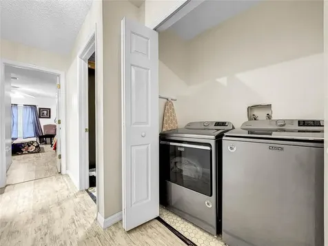 8423 Edgewater Place Boulevard Tampa FL 33615