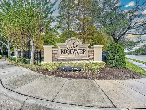 8423 Edgewater Place Boulevard Tampa FL 33615