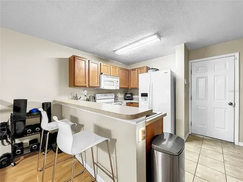 8423 Edgewater Place Boulevard Tampa FL 33615