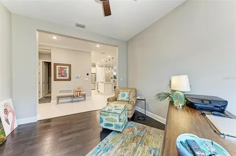 5070 Surfside Circle Bradenton FL 34211