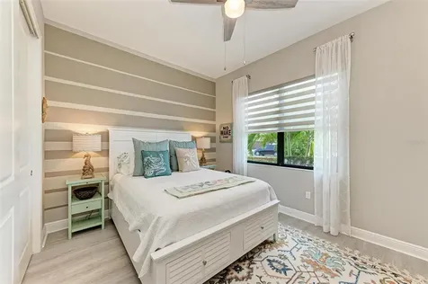 5070 Surfside Circle Bradenton FL 34211