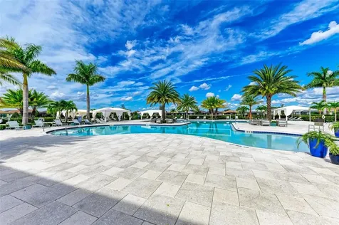 5070 Surfside Circle Bradenton FL 34211