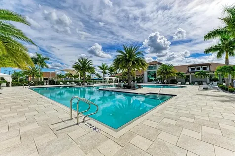 5070 Surfside Circle Bradenton FL 34211