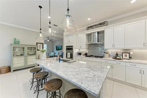 5070 Surfside Circle Bradenton FL 34211