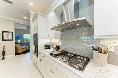 5070 Surfside Circle Bradenton FL 34211