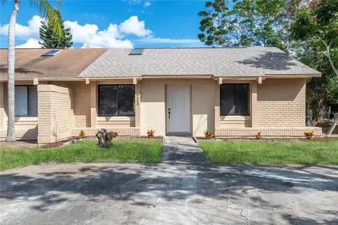 9953 Lancewood Street Orlando FL 32817