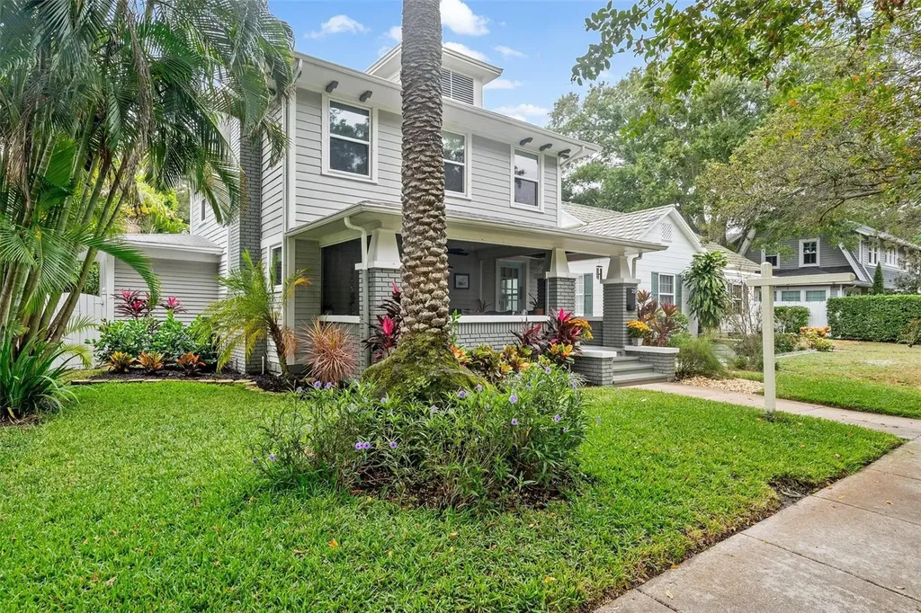 326 17th Avenue NE St Petersburg FL 33704
