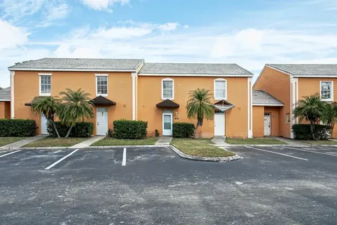 4461 Saint Georges Court Kissimmee FL 34746