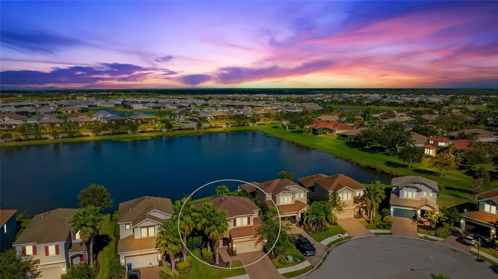 8478 Nandina Drive Sarasota FL 34240