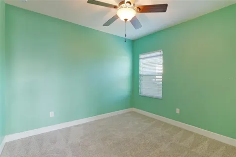8478 Nandina Drive Sarasota FL 34240