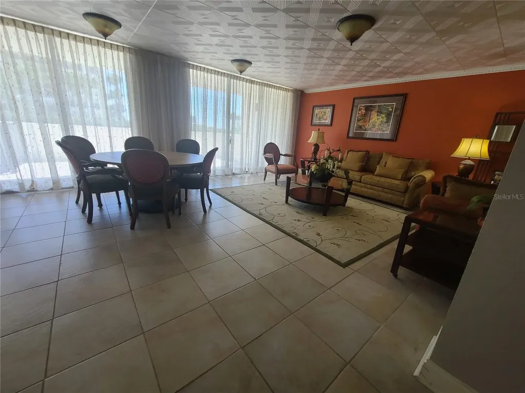 1460 Gulf Boulevard Clearwater FL 33767