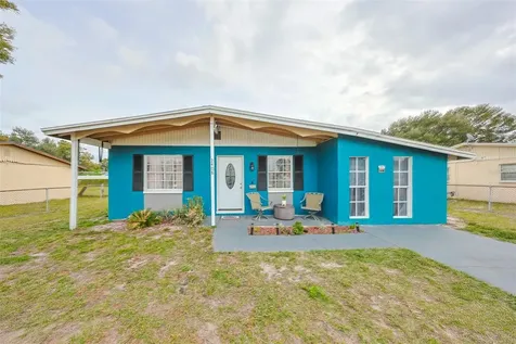 2408 Wishing Well Way Tampa FL 33619