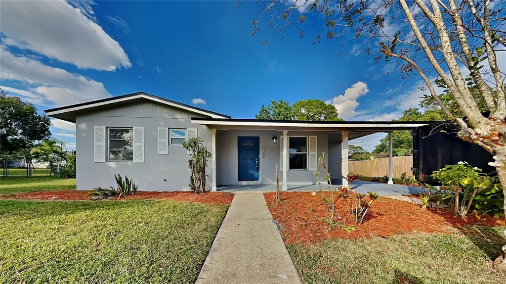 1484 Wiltshire Avenue Deltona FL 32725