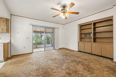 2304 Medford Lane Brandon FL 33511