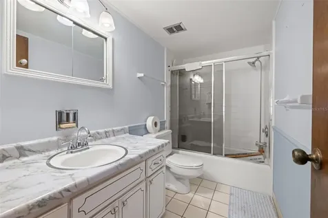 2304 Medford Lane Brandon FL 33511