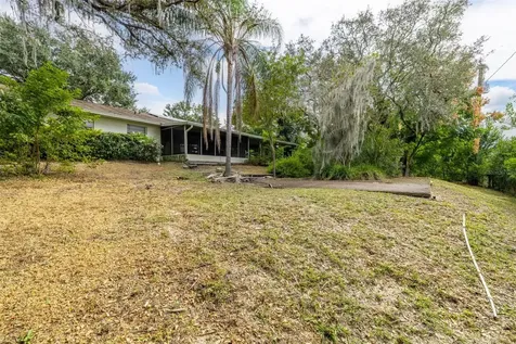 2304 Medford Lane Brandon FL 33511