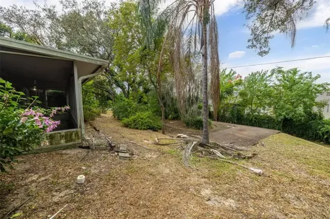 2304 Medford Lane Brandon FL 33511