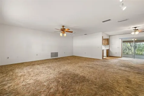 2304 Medford Lane Brandon FL 33511