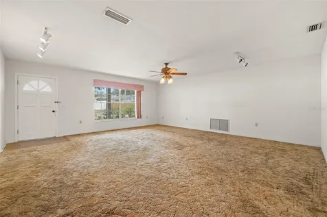 2304 Medford Lane Brandon FL 33511