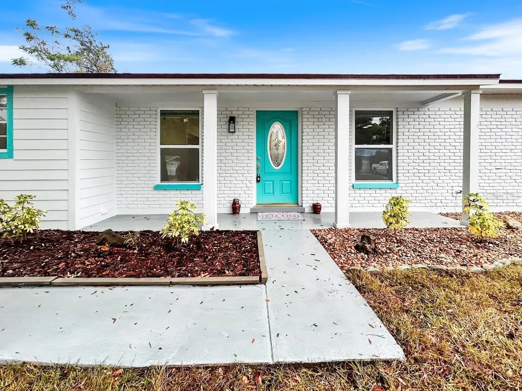 1211 W Camellia Drive Brandon FL 33510