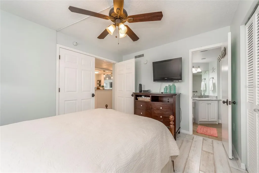 1290 Gulf Boulevard Clearwater FL 33767
