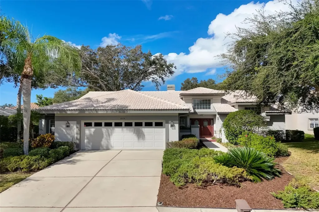 4524 Highland Oaks Circle Sarasota FL 34235