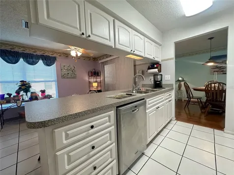 8225 Lora Del Rio Drive Port Richey FL 34668