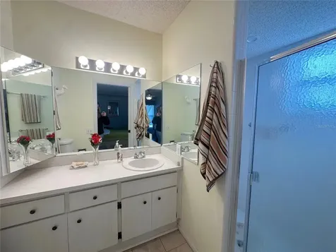 8225 Lora Del Rio Drive Port Richey FL 34668