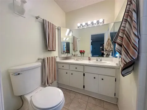8225 Lora Del Rio Drive Port Richey FL 34668