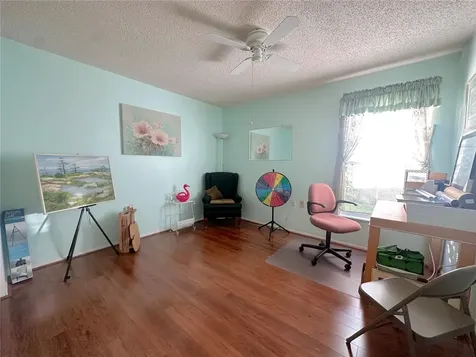 8225 Lora Del Rio Drive Port Richey FL 34668