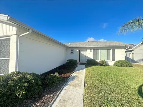 8225 Lora Del Rio Drive Port Richey FL 34668