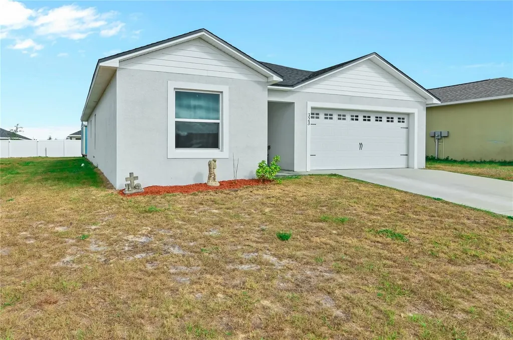 323 Summit Avenue Lake Wales FL 33853