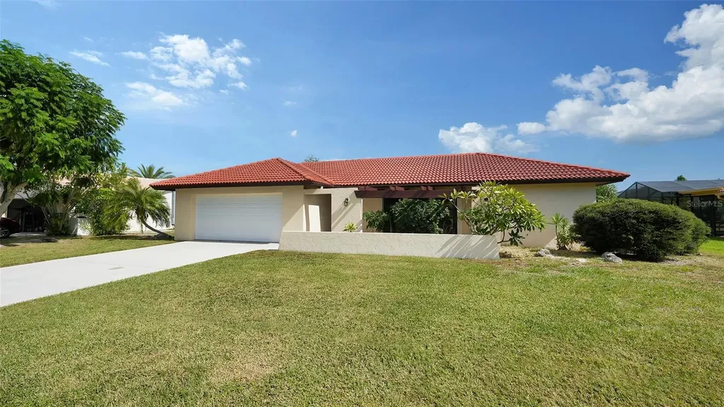 2218 Lakewood Drive Nokomis FL 34275