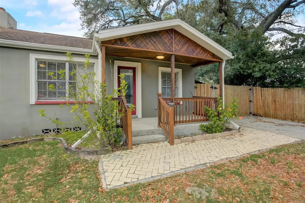 404 E Hanlon Street Tampa FL 33604