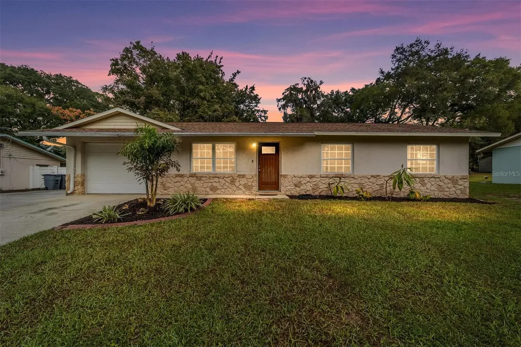 2625 NE 45th Street Ocala FL 34479