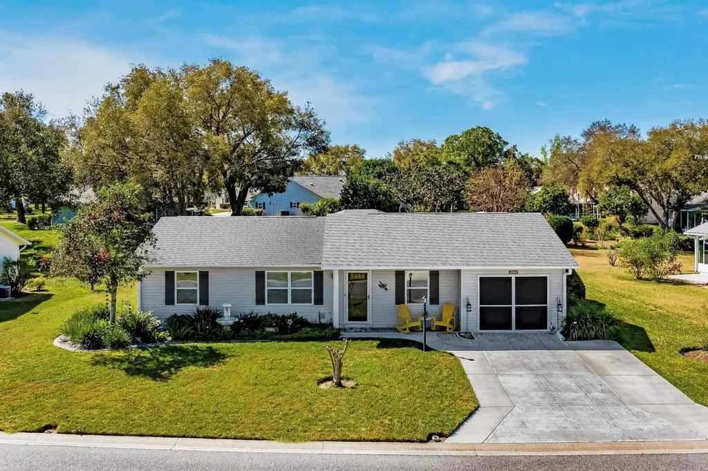 26547 Evert Street Leesburg FL 34748
