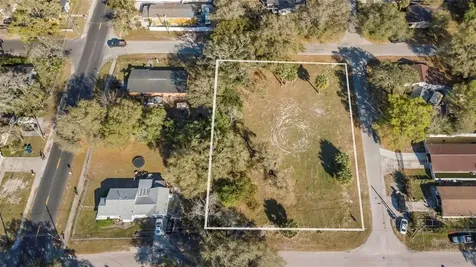 9904 N 14th Street Tampa FL 33612