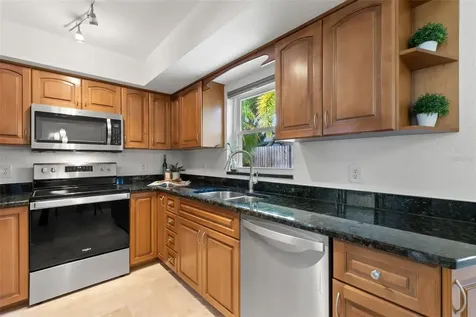 12182 73rd Street Largo FL 33773