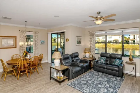 11627 Crowned Sparrow Lane Tampa FL 33626