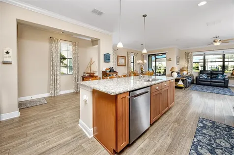 11627 Crowned Sparrow Lane Tampa FL 33626