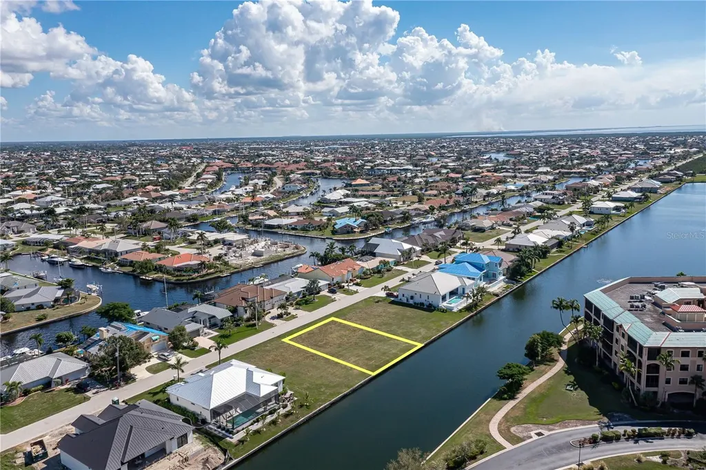83 Colony Point Drive Punta Gorda FL 33950
