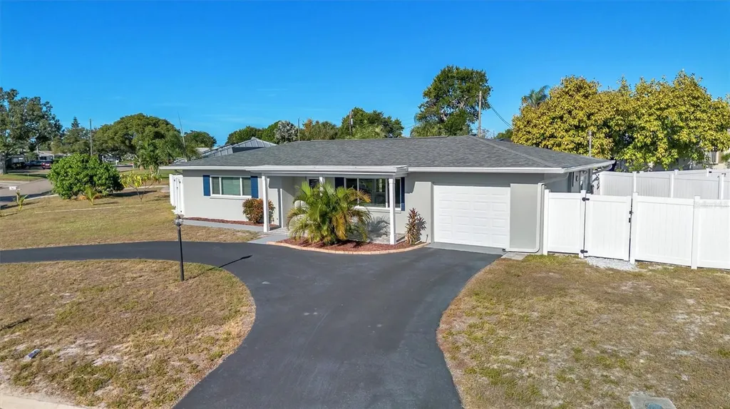 6400 114th Street Seminole FL 33772