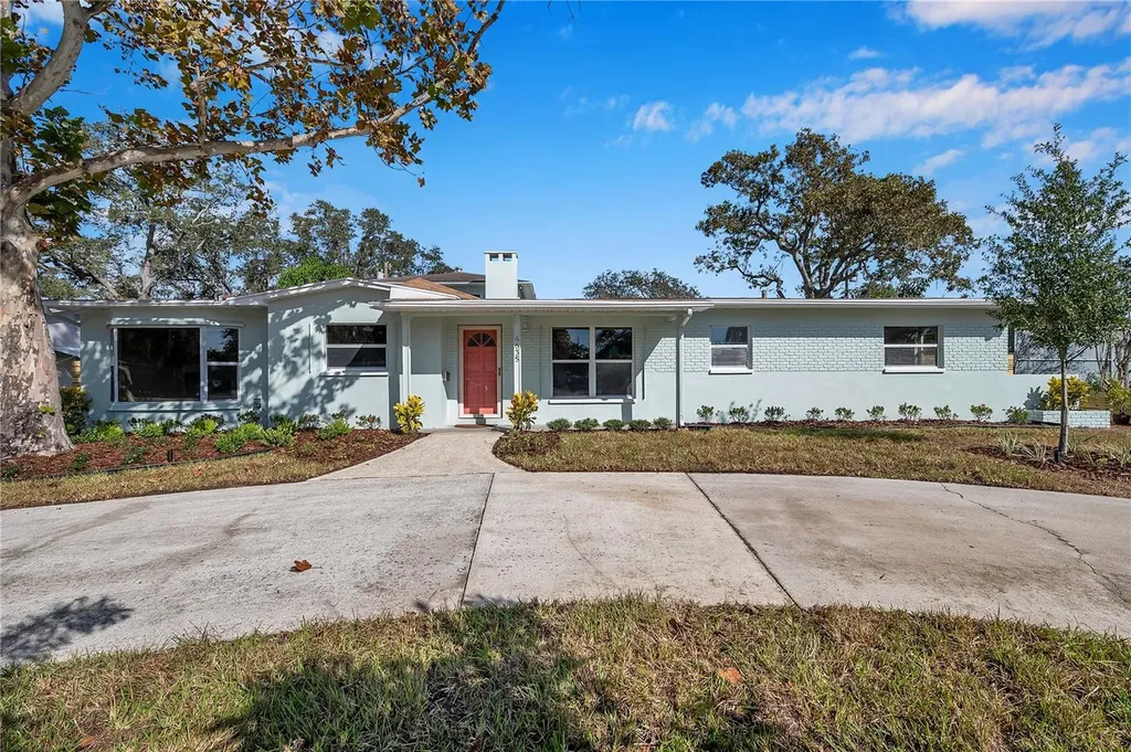 4635 29th Avenue N St Petersburg FL 33713