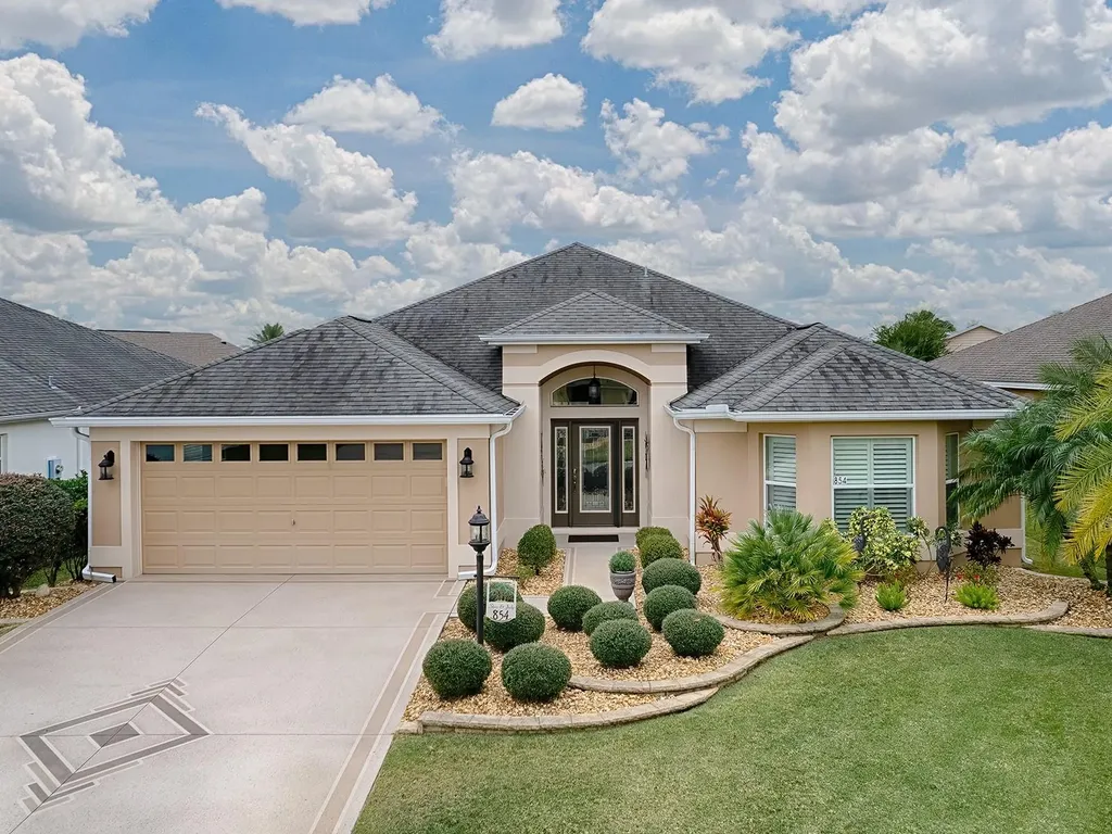 854 Enisgrove Way The Villages FL 32163