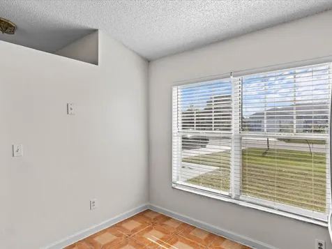 607 Regency Way Kissimmee FL 34758