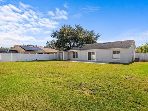 607 Regency Way Kissimmee FL 34758